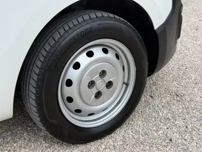 Fiat FIORINO C/IVA AC PORTA LATERAL 2019 - 7950 EUR, 179990 km - AUTO.MOTO.pt - 179990km - foto 18 de 18