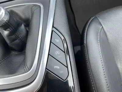 Ford S-Max 2016 - 27250 EUR, 140000 km - AUTO.MOTO.pt - 140000km - foto 33 de 80