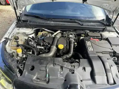 Renault Mégane 2016 - 12500 EUR, 101000 km - AUTO.MOTO.pt - 101000km - foto 10 de 10
