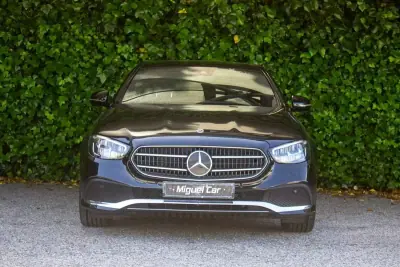 Mercedes-Benz E 200 2022 - 39900 EUR, 49700 km - AUTO.MOTO.pt - 49700km - foto 2 de 17
