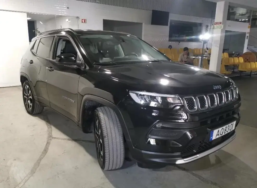 Jeep Compass 2022 - 21500 EUR, 149000 km - 149000km - foto 4 de 9