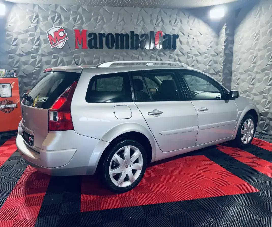Renault Mégane Break 2008 - 4250 EUR, 185882 km - 185882km - foto 5 de 29