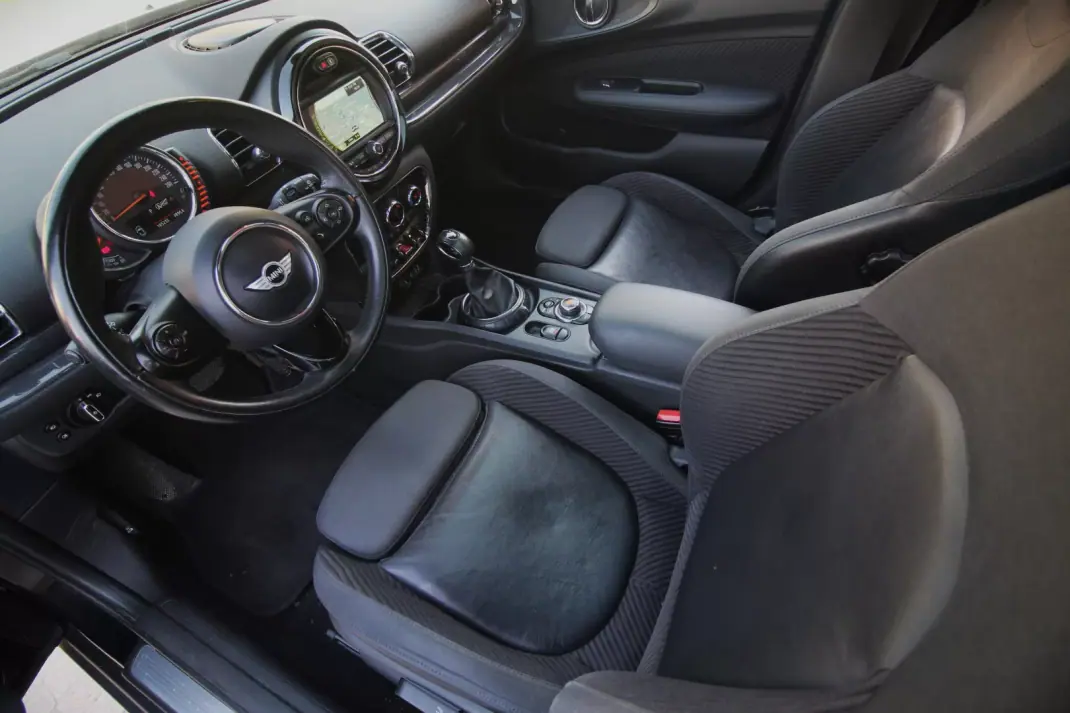 MINI Clubman 2017 - 14990 EUR, 195000 km - 195000km - foto 17 de 29