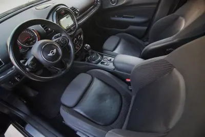 MINI Clubman 2017 - 14990 EUR, 195000 km - 195000km - foto 17 de 29