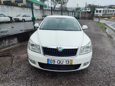 Skoda Octavia Break 2012 - 7400 EUR, 299630 km - AUTO.MOTO.pt - 299630km - foto 2 de 8