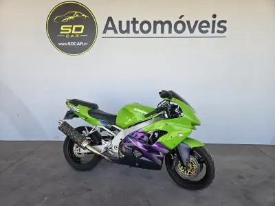 Kawasaki  2020 - 49000km