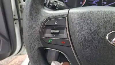 Hyundai i20 2018 - 10890 EUR, 134296 km - AUTO.MOTO.pt - 134296km - foto 34 de 43