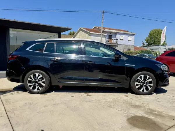 Renault Mégane Sport Tourer 2019 - 10999 EUR, 149000 km - 149000km - foto 22 de 22