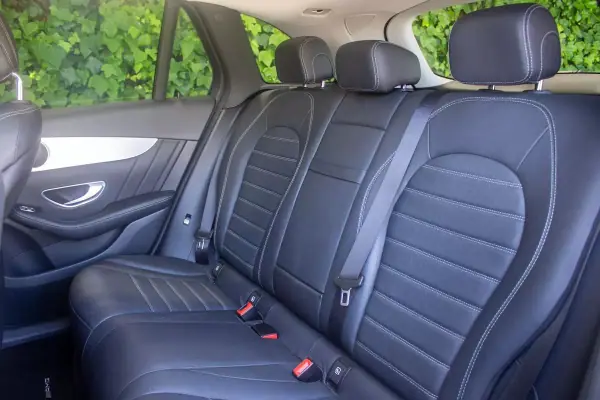 Mercedes-Benz GLC 220 2017 - 36900 EUR, 88000 km - AUTO.MOTO.pt - 88000km - foto 14 de 19