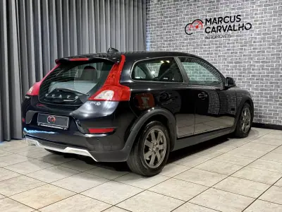Volvo C30 2010 - 6900 EUR, 254000 km - 254000km - foto 4 de 13