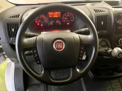 Fiat 2023 - 24900 EUR, 45000 km - AUTO.MOTO.pt - 45000km - foto 5 de 27