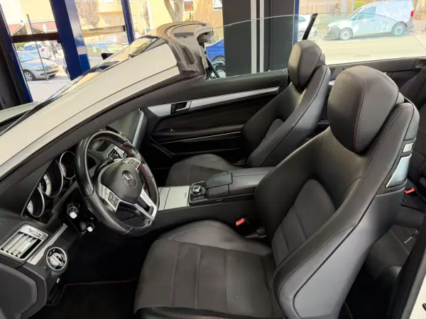 Mercedes-Benz C 220 2015 - 26000 EUR, 168551 km - AUTO.MOTO.pt - 168551km - foto 24 de 34