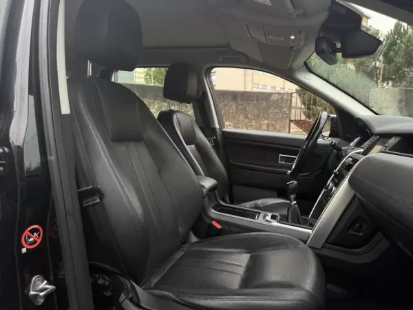 Land Rover Discovery Sport 2015 - 13000 EUR, 221000 km - AUTO.MOTO.pt - 221000km - foto 11 de 11
