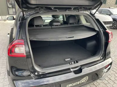 Kia e-Niro 2019 - 21500 EUR, 84859 km - 84859km - foto 22 de 42