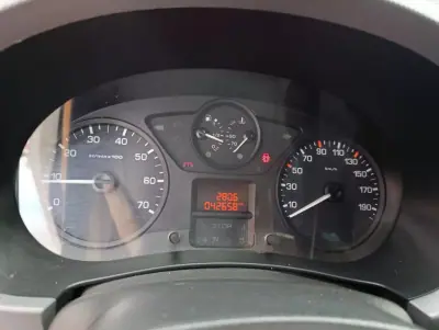 Peugeot Partner 2018 - 10900 EUR, 42380 km - 42380km - foto 3 de 12