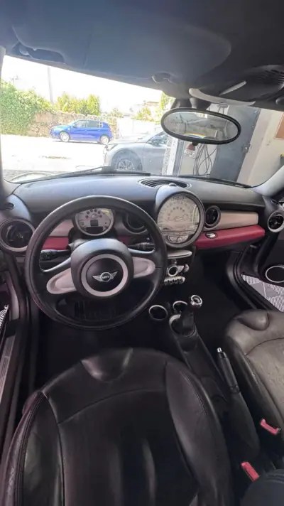 MINI Cooper 2009 - 6490 EUR, 189000 km - AUTO.MOTO.pt - 189000km - foto 7 de 9