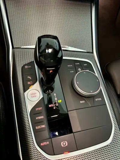 BMW 330 2019 - 29750 EUR, 99000 km - AUTO.MOTO.pt - 99000km - foto 30 de 46
