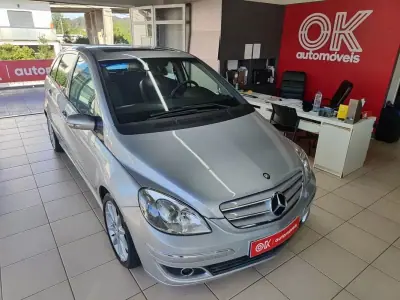Mercedes-Benz B 200 2005 - 6950 EUR, 226000 km - AUTO.MOTO.pt - 226000km - foto 12 de 22
