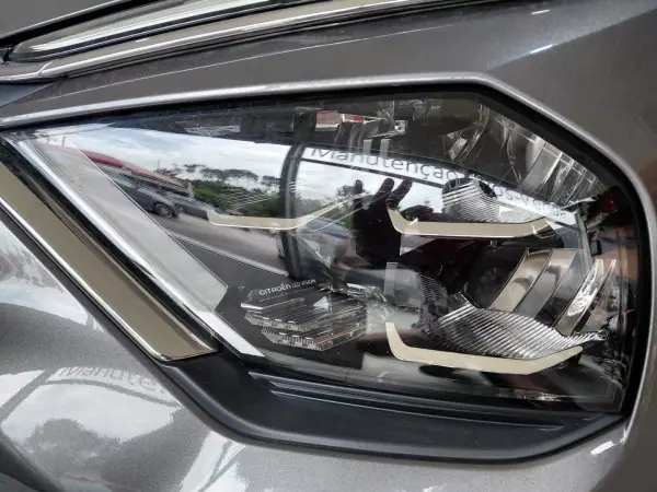Citroën e-C4 2020 - 17750 EUR, 64000 km - AUTO.MOTO.pt - 64000km - foto 9 de 27