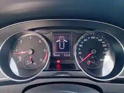 Volkswagen Passat Variant 2017 — foto 3 de 13