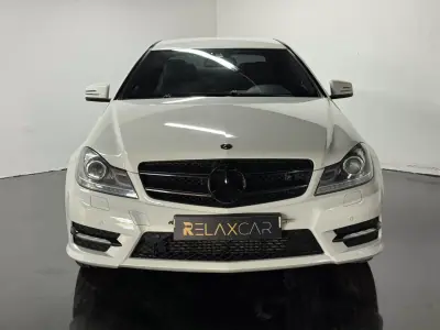 Mercedes-Benz C 250 2011 - 18500 EUR, 193000 km - AUTO.MOTO.pt - 193000km - foto 10 de 22