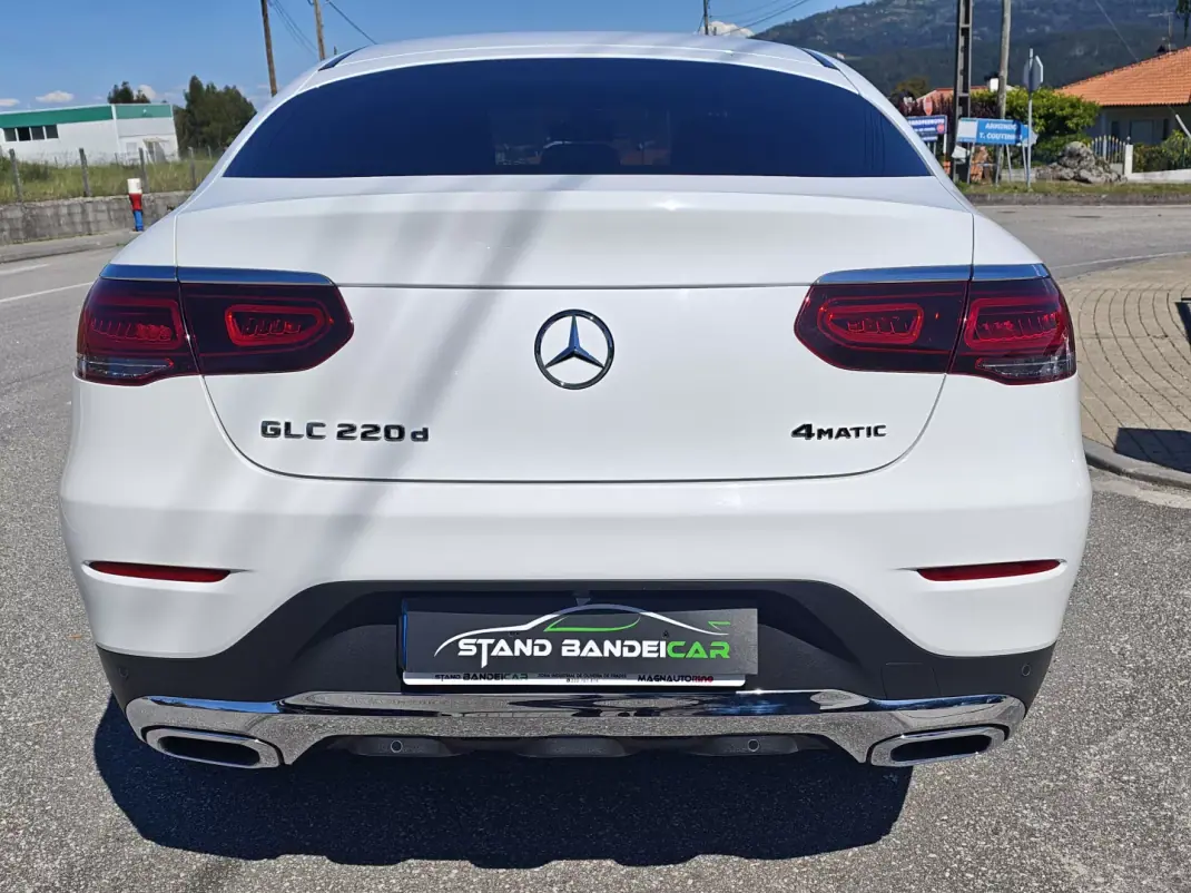 Mercedes-Benz GLC 220 2020 - 44500 EUR, 98000 km - AUTO.MOTO.pt - 98000km - foto 9 de 35