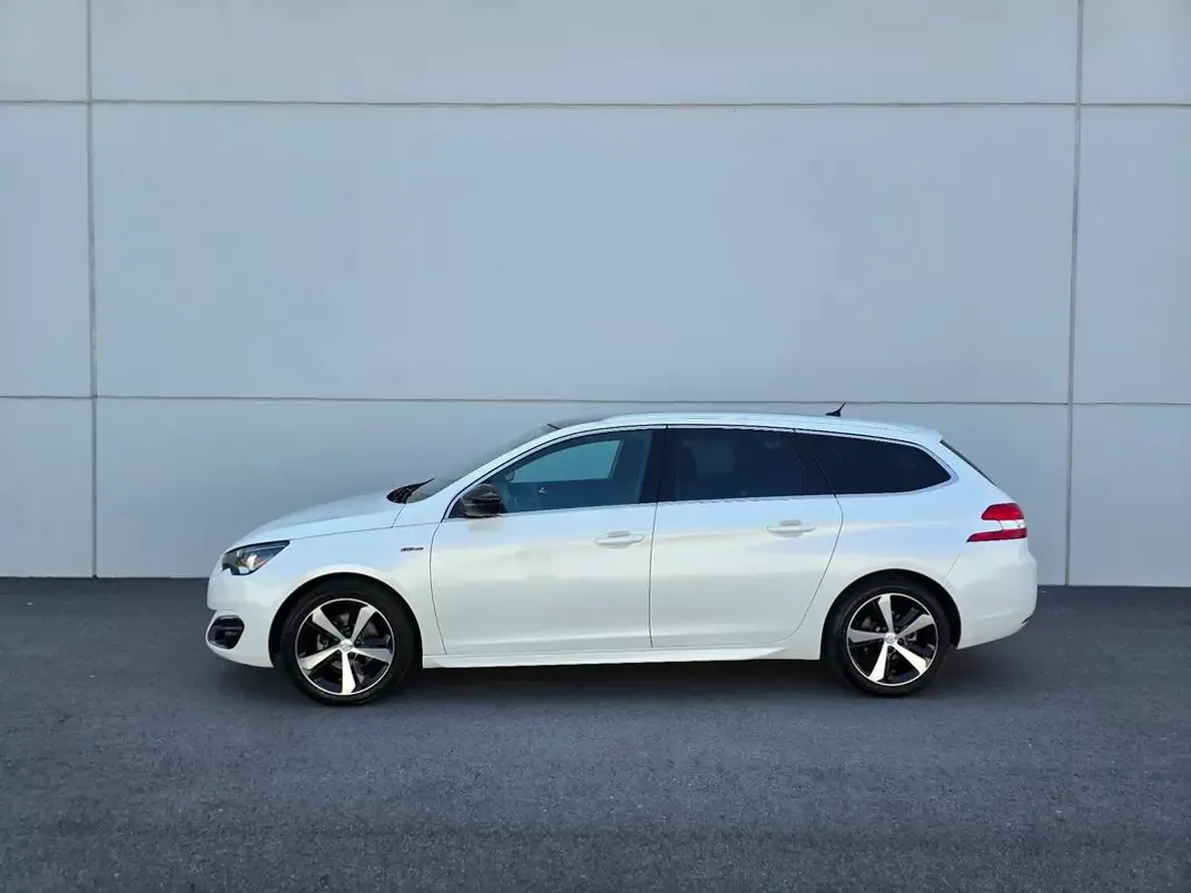 Peugeot 308 SW 2017 - 13750 EUR, 136500 km - 136500km - foto 7 de 36