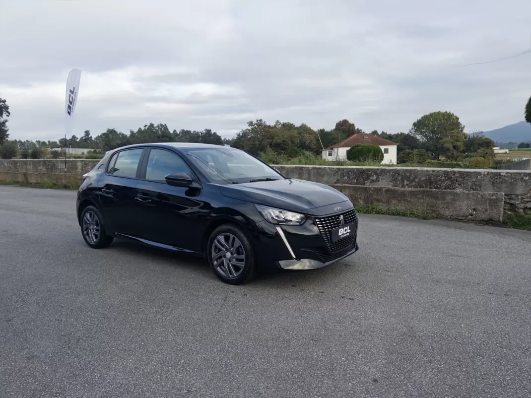 Peugeot 208 2022