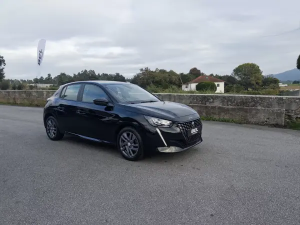 Peugeot 208 2022