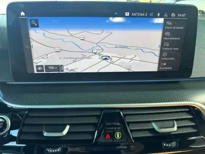 BMW 530e 2021 - 33900 EUR, 101252 km - AUTO.MOTO.pt - 101252km - foto 20 de 28