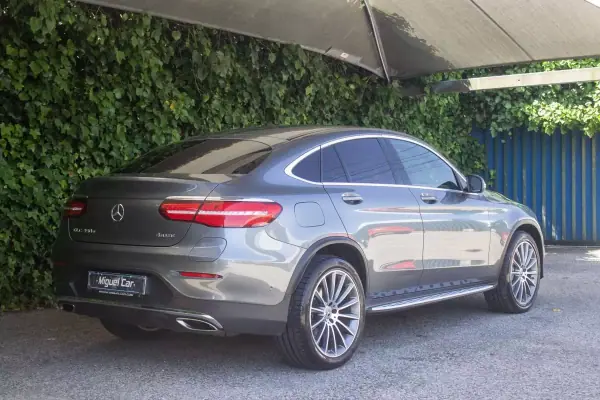 Mercedes-Benz GLC 350 2018 - 36900 EUR, 158000 km - AUTO.MOTO.pt - 158000km - foto 8 de 18