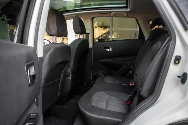 Nissan Qashqai 2012 - 11490 EUR, 151295 km - AUTO.MOTO.pt - 151295km - foto 16 de 31