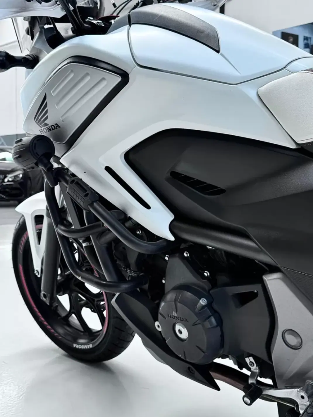 Honda NC750X 2015 - 5950 EUR, 35803 km - 35803km - foto 18 de 27