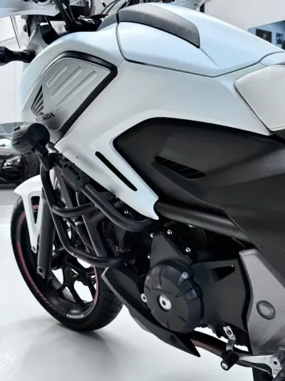 Honda NC750X 2015 - 5950 EUR, 35803 km - 35803km - foto 18 de 27