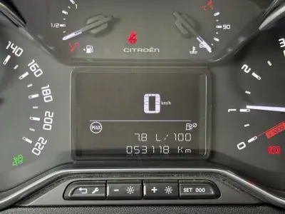 Citroën C3 2017 - 8750 EUR, 53118 km - AUTO.MOTO.pt - 53118km - foto 8 de 45