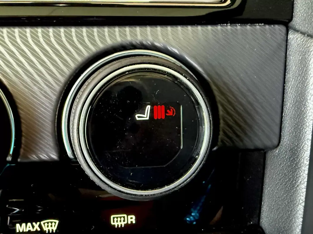 Jaguar F-Type 2018 - 46000 EUR, 64300 km - AUTO.MOTO.pt - 64300km - foto 119 de 135