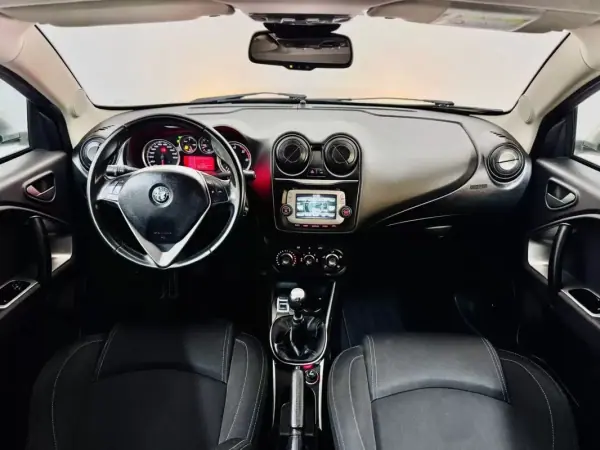 Alfa Romeo MiTo 2016 - 8950 EUR, 104000 km - AUTO.MOTO.pt - 104000km - foto 27 de 55