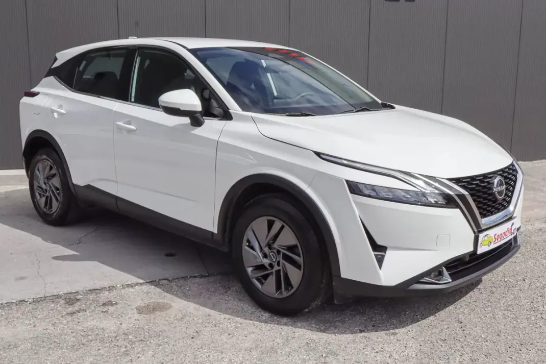 Nissan Qashqai 2023 - 20990 EUR, 56190 km - 56190km - foto 4 de 31