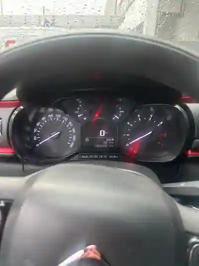 Citroën C3 2020 - 10750 EUR, 92000 km - AUTO.MOTO.pt - 92000km - foto 6 de 10