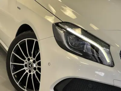 Mercedes-Benz A 180 2017 - 18990 EUR, 140000 km - 140000km - foto 31 de 40