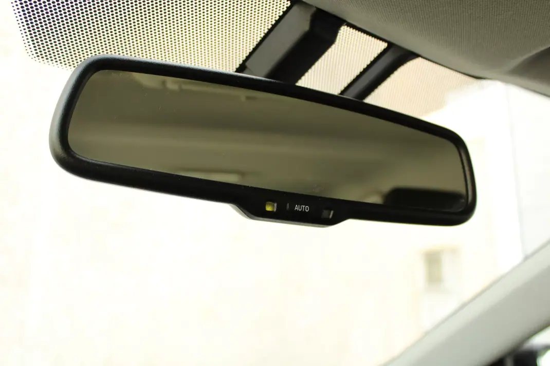 Toyota Auris 2012 - 11500 EUR, 179433 km - AUTO.MOTO.pt - 179433km - foto 34 de 34