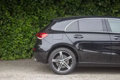 Mercedes-Benz A 250 2022 - 28900 EUR, 33700 km - AUTO.MOTO.pt - 33700km - foto 4 de 18