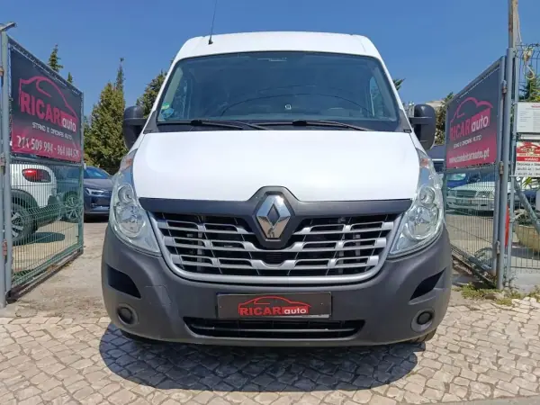 Renault Master 2019 - 19000 EUR, 83500 km - AUTO.MOTO.pt - 83500km - foto 3 de 28