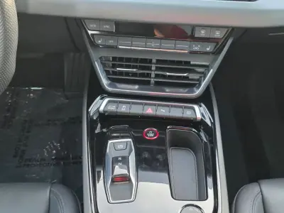 Audi e-tron GT 2021 - 52499 EUR, 100000 km - AUTO.MOTO.pt - 100000km - foto 28 de 46