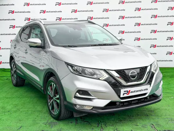 Nissan Qashqai 2018 - 17990 EUR, 95880 km - AUTO.MOTO.pt - 95880km - foto 6 de 27