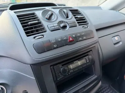 Mercedes-Benz Vito 2011 - 19500 EUR, 147000 km - AUTO.MOTO.pt - 147000km - foto 10 de 13