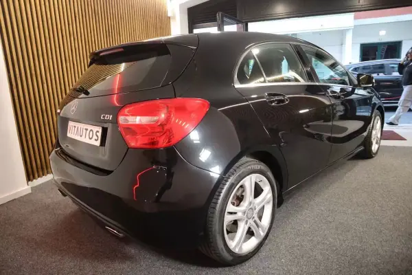 Mercedes-Benz A 180 2014 - 13890 EUR, 163434 km - AUTO.MOTO.pt - 163434km - foto 4 de 21