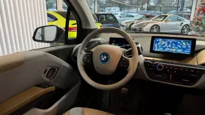 BMW i3 2014 - 15990 EUR, 54230 km - AUTO.MOTO.pt - 54230km - foto 20 de 36