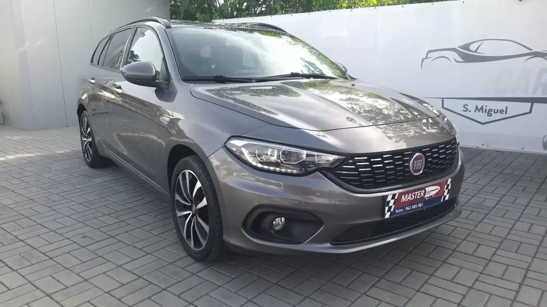 Fiat Tipo Station Wagon 2020 - 14350 EUR, 60939 km - AUTO.MOTO.pt - 60939km - foto 12 de 34