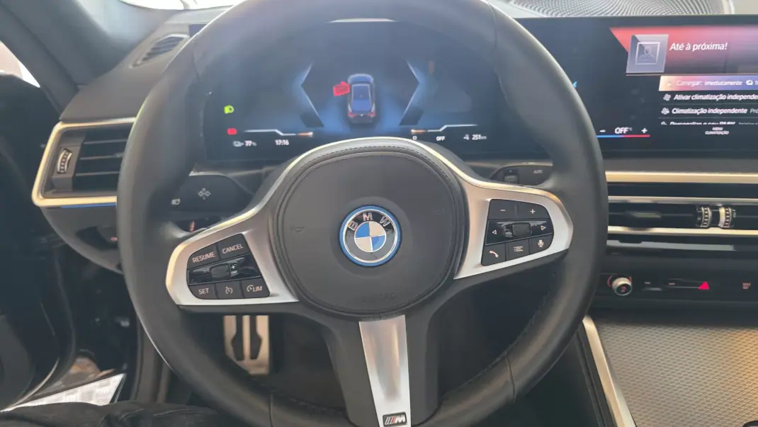 BMW i4 2022 - 38900 EUR, 61219 km - AUTO.MOTO.pt - 61219km - foto 41 de 58